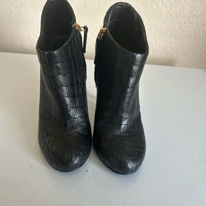 Giuseppe Zanotti Black Croc-Pattern Ankle Boots